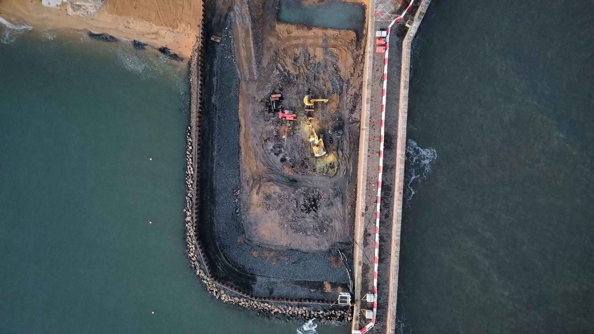 MHB Marine Engineering - Harbour Construction Aerial